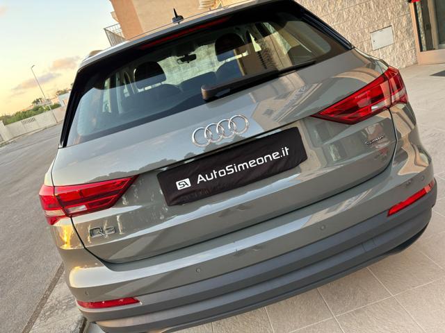 AUDI Q3 35 TDI quattro S tronic Business COCKPIT