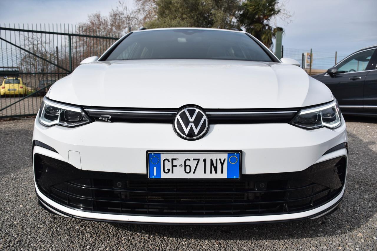 Volkswagen Golf VIII SW GANCIO TETTO 2.0TDI 150CV AUT., DSG R-Line FULL