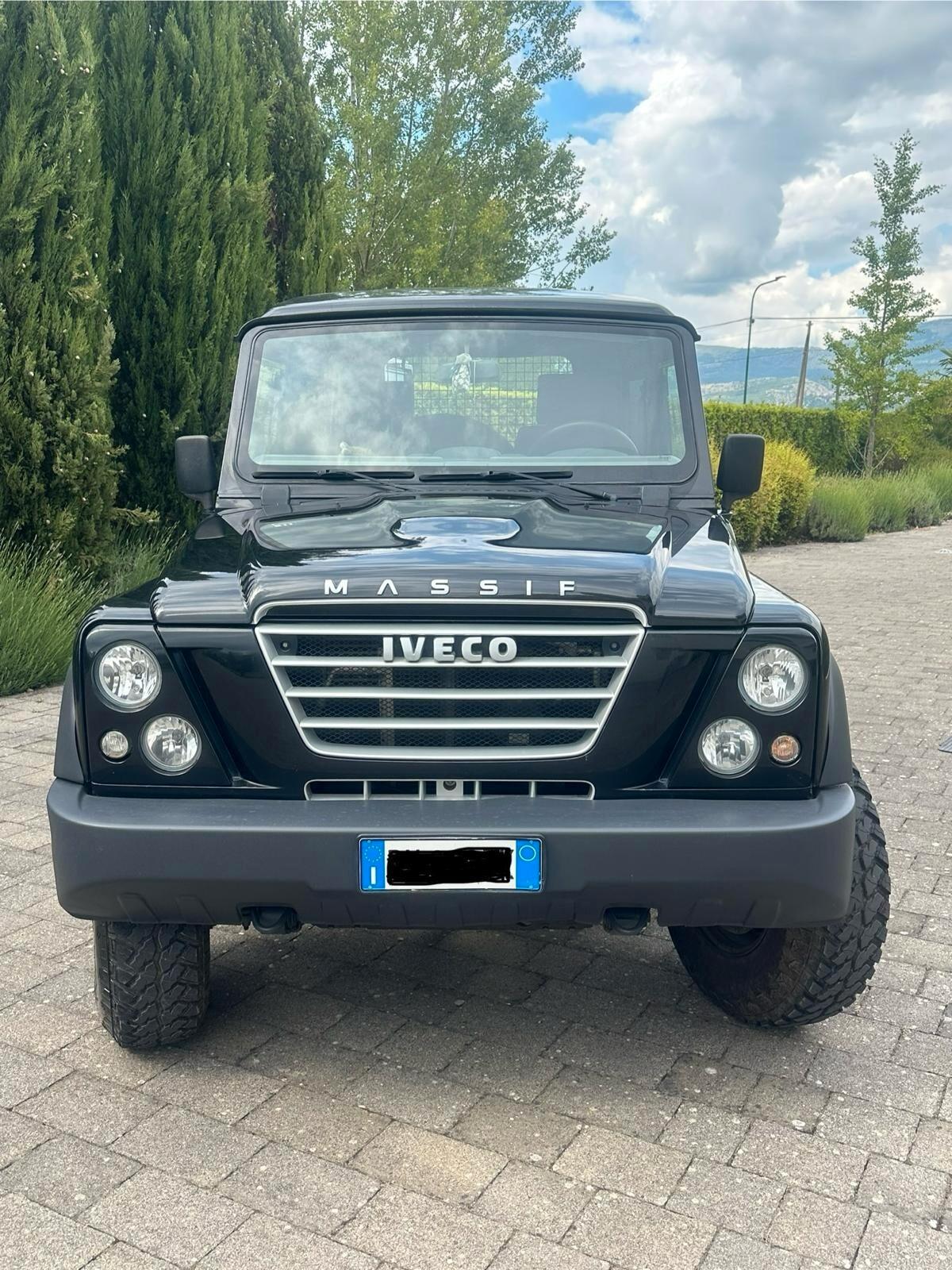 2009 IVECO MASSIF