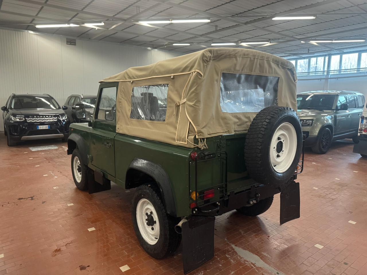 Land Rover Defender 90 2.5 Tdi SOFT TOP