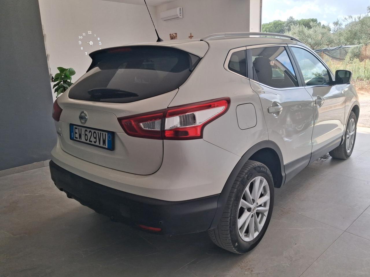 Nissan Qashqai 1.6 dCi 4WD Tekna unico proprietario