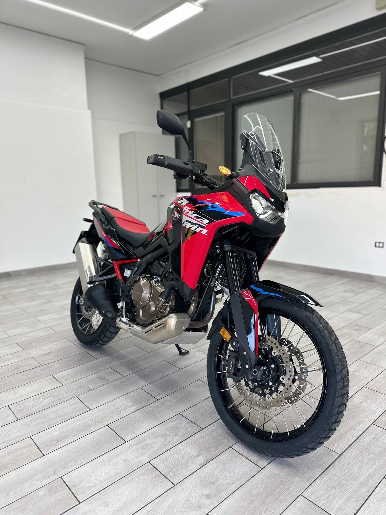 Honda Africa Twin 1100 2025