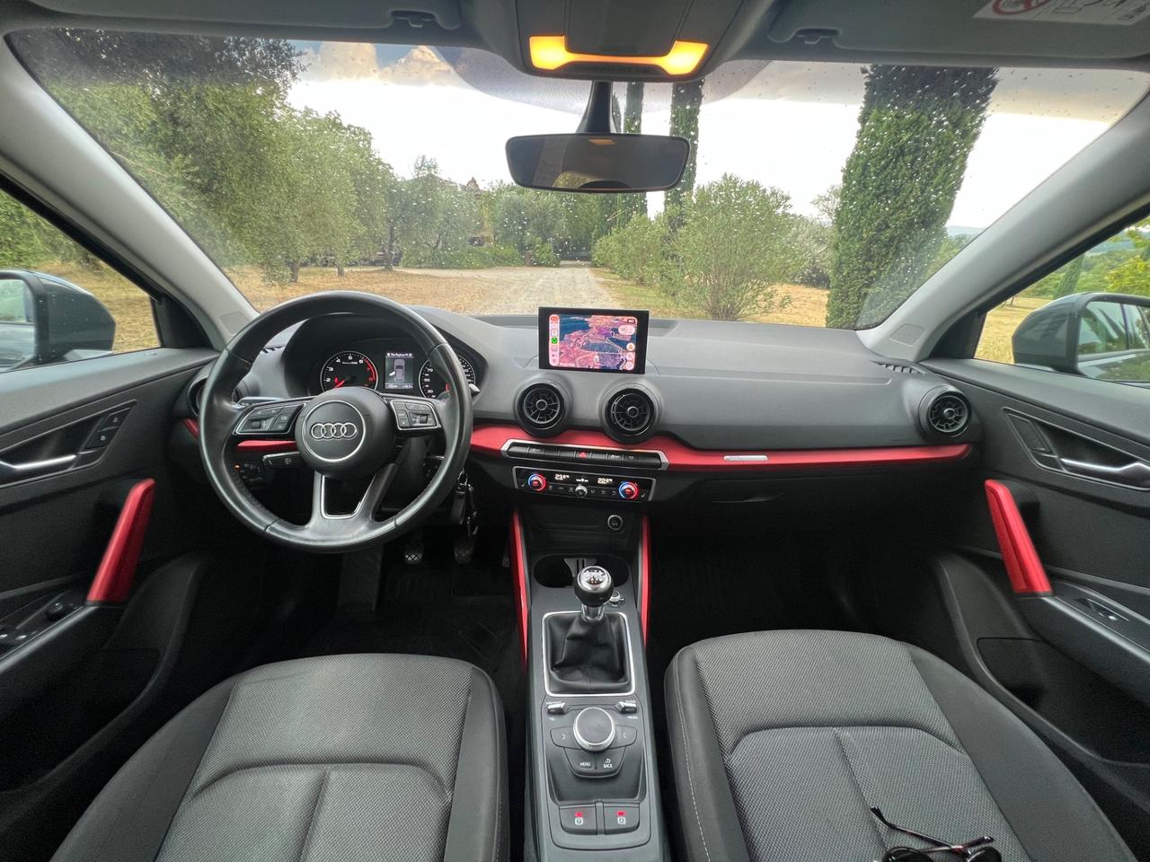 Audi Q2 30 TFSI Business Design