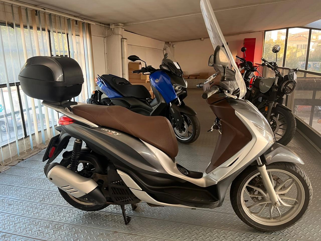 Piaggio Medley 150