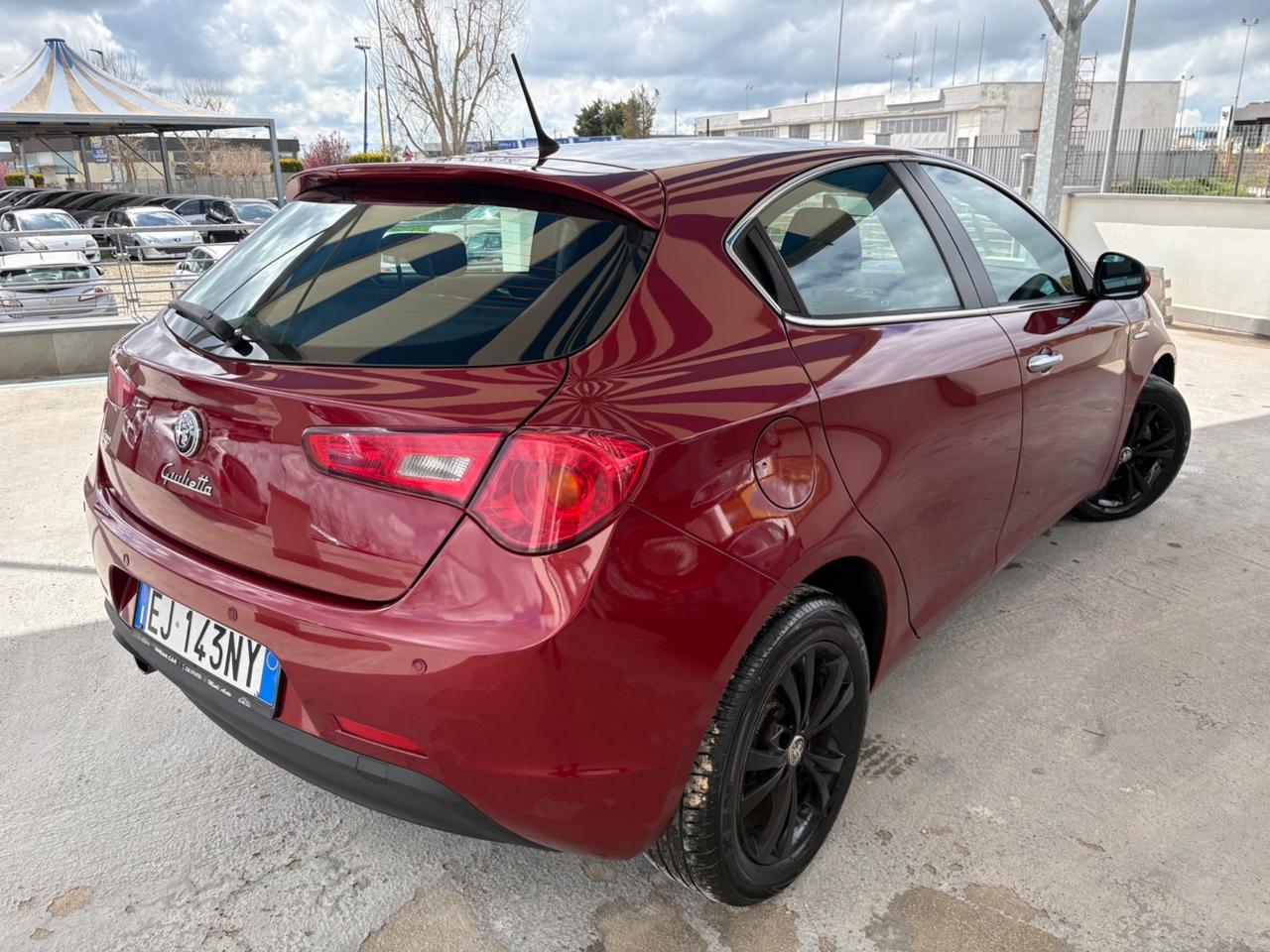 Alfa Romeo Giulietta 1.6 JTDm-2 105 CV Distinctive