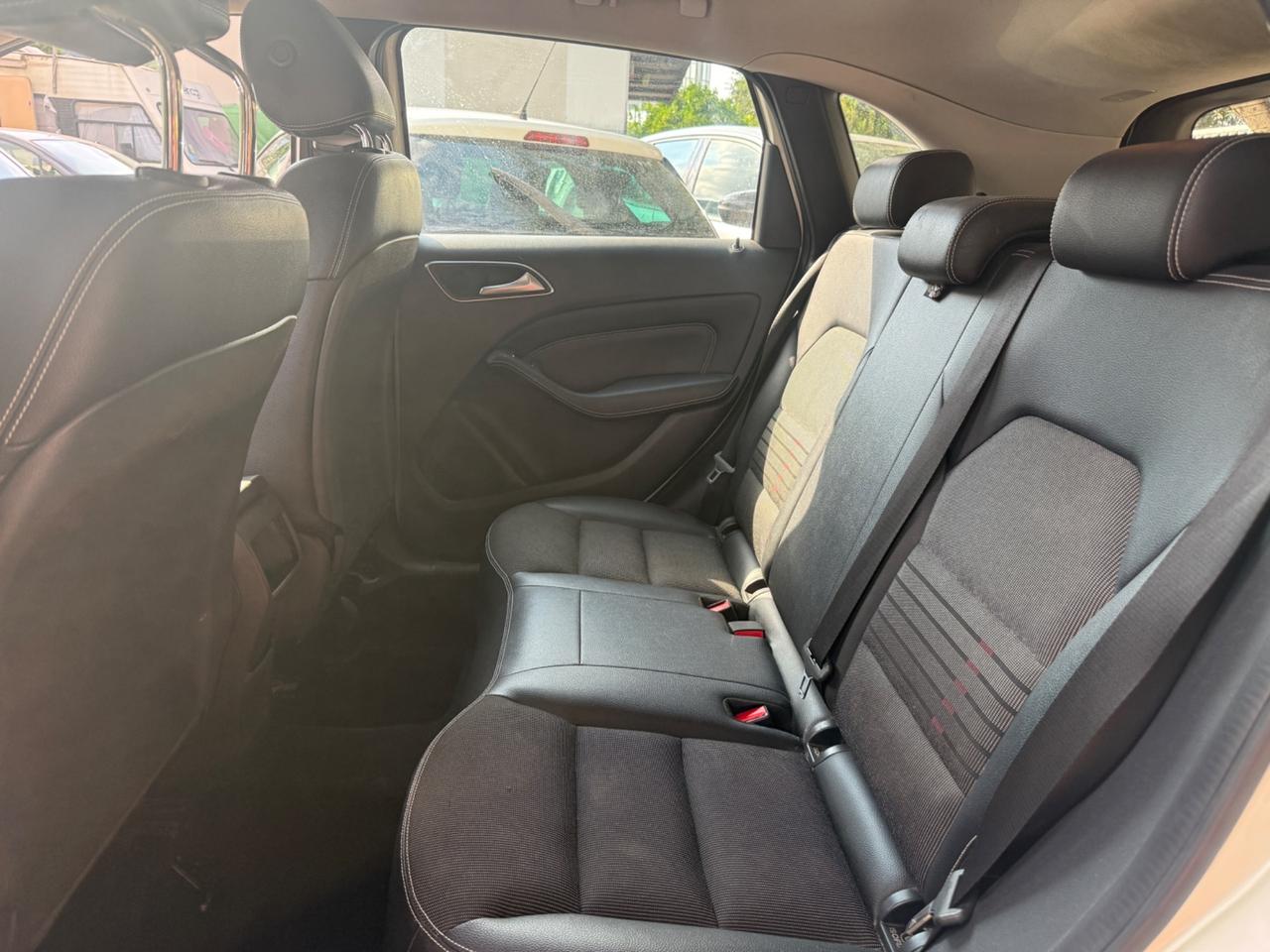 Mercedes-benz B 180 d Automatic Business