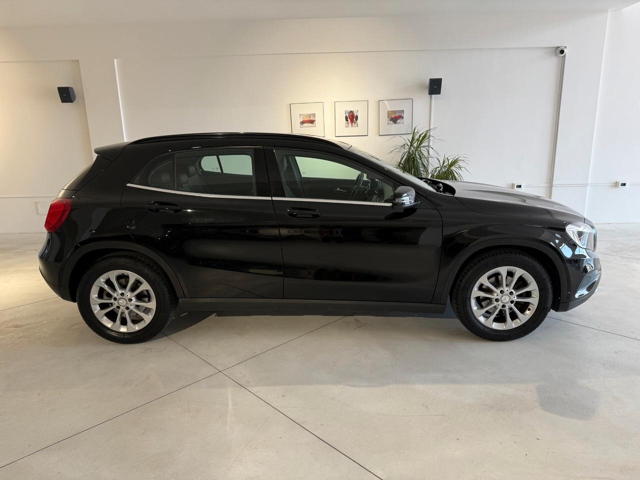 Mercedes-benz GLA 180 d Automatic Business