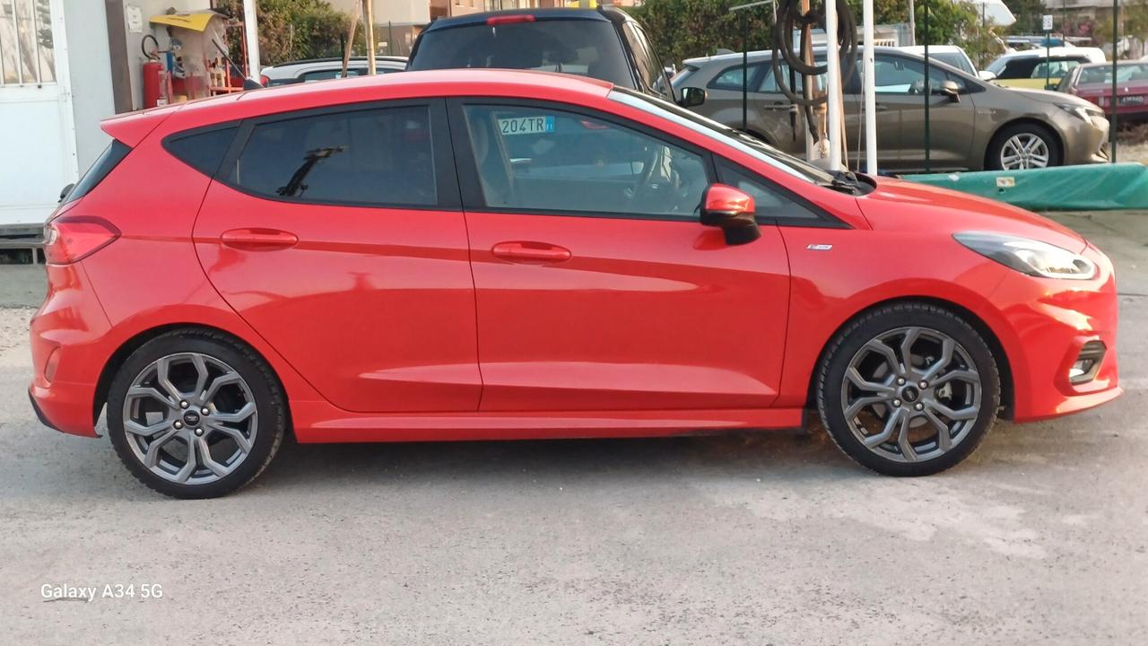 Ford Fiesta 1.0 Ecoboost Hybrid 125 CV 5 porte ST-Line