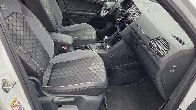 VOLKSWAGEN Tiguan 1.5 TSI 150 CV DSG ACT R-Line PERMUTE UNICOPR.