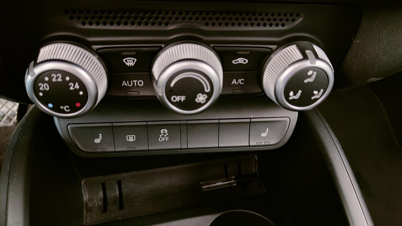 Audi A1 1.4 TDI S tronic OK NEO PATENTATI 5 PORTE