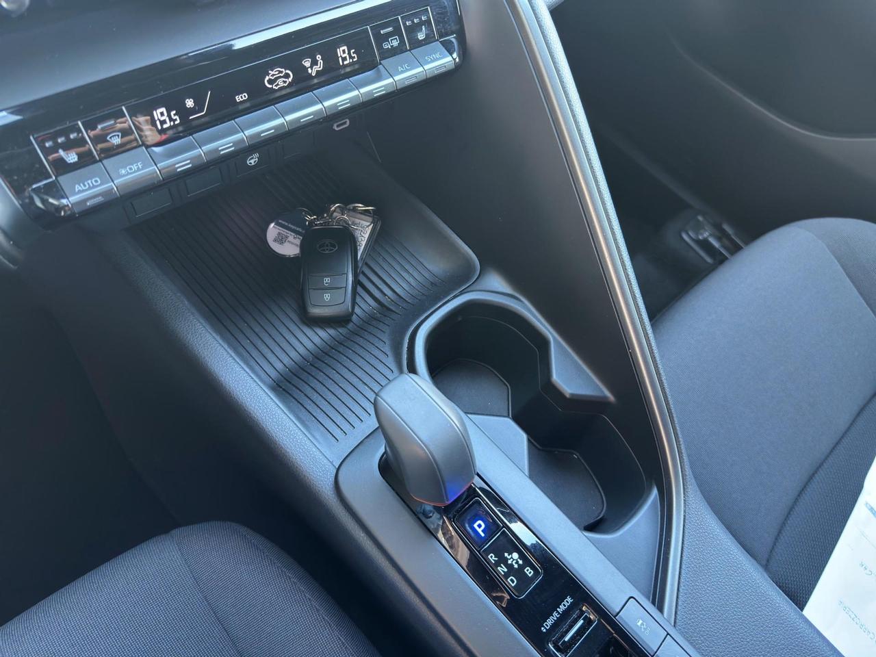 Toyota C-HR 2.0 phev Trend eco fwd e-cvt