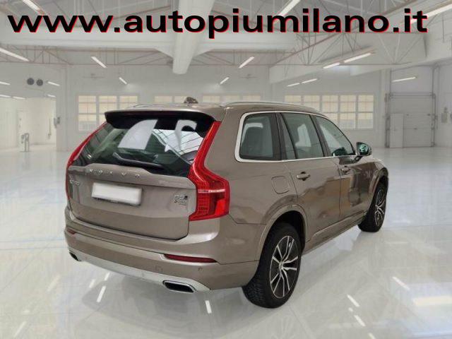 VOLVO XC90 B5 (d) AWD Geartronic Momentum