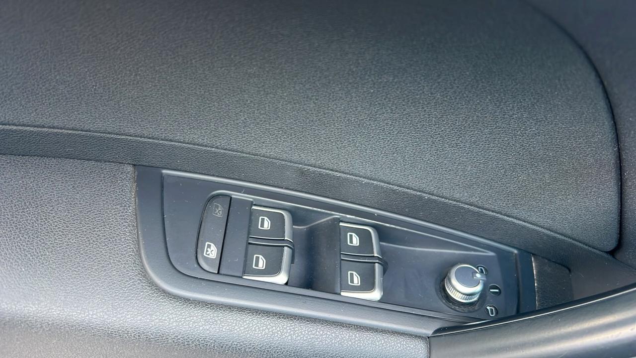 Audi A1 SPB 1.4 TDI ultra S-LINE neopatentati