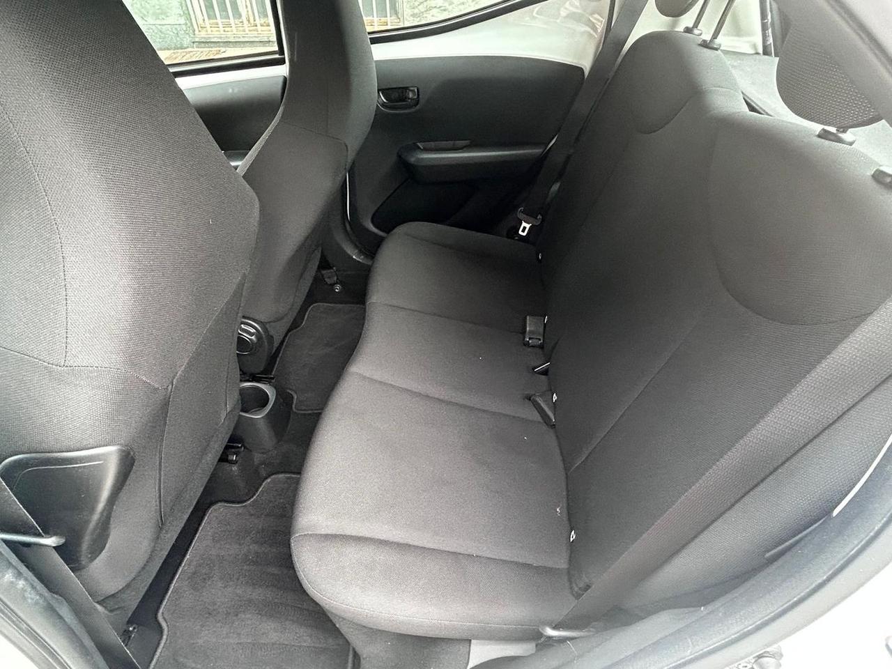 Toyota Aygo X Business 1.0 VVT-i #11773