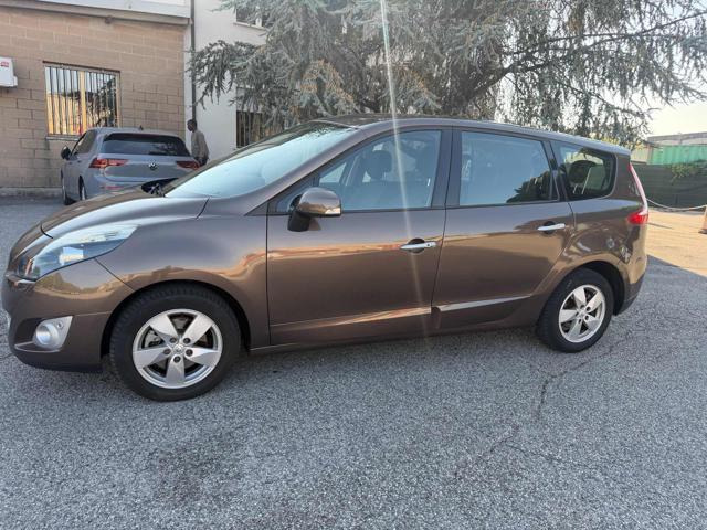 RENAULT Scenic 7posti 1.5 dCi 110CV senza nessun lavoro da fare