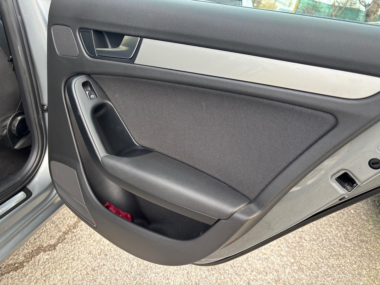 Audi A4 Avant 2.0 TDI 143cv automatica