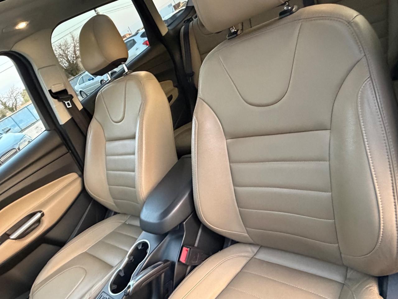 Ford Kuga 2.0 TDCI 120 CV S&S 2WD Titanium