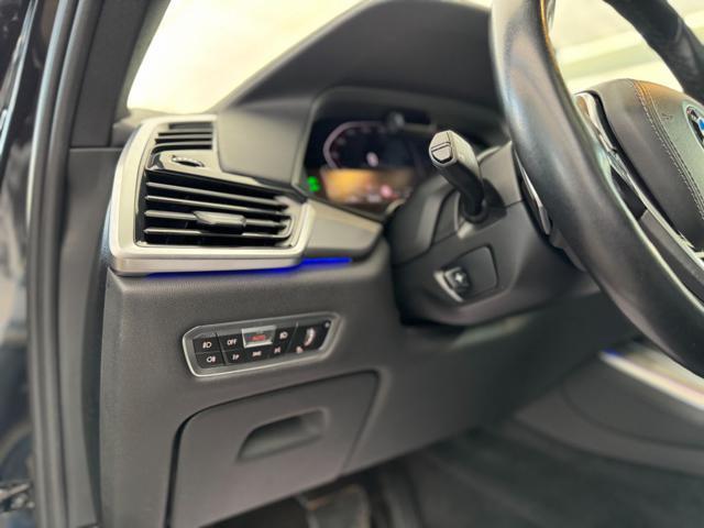 BMW X5 XDrive 30d X-Line (Tetto/APP/Pelle/Headup/Retro)