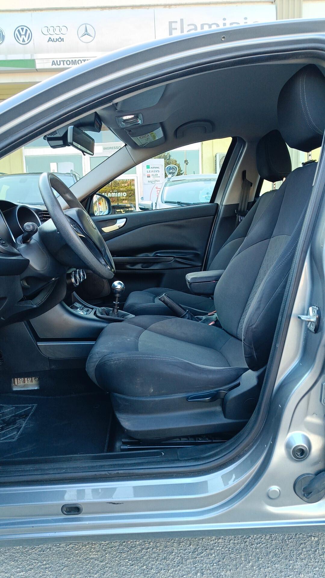 Alfa Romeo Giulietta 1.6 JTDm-2 105 CV Distinctive