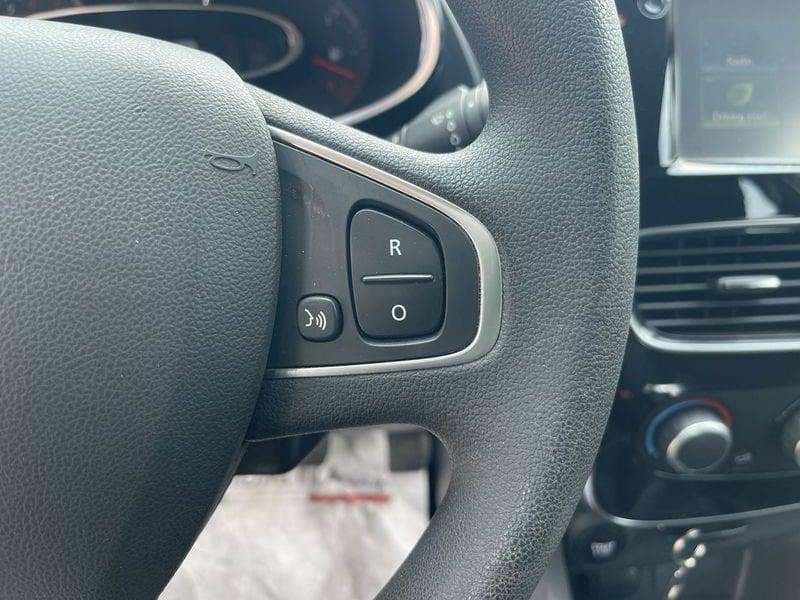 Renault Clio 5p 1.2 Life 75cv E6