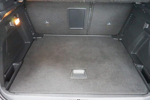 PEUGEOT 3008 BlueHDi 130 S&S Business