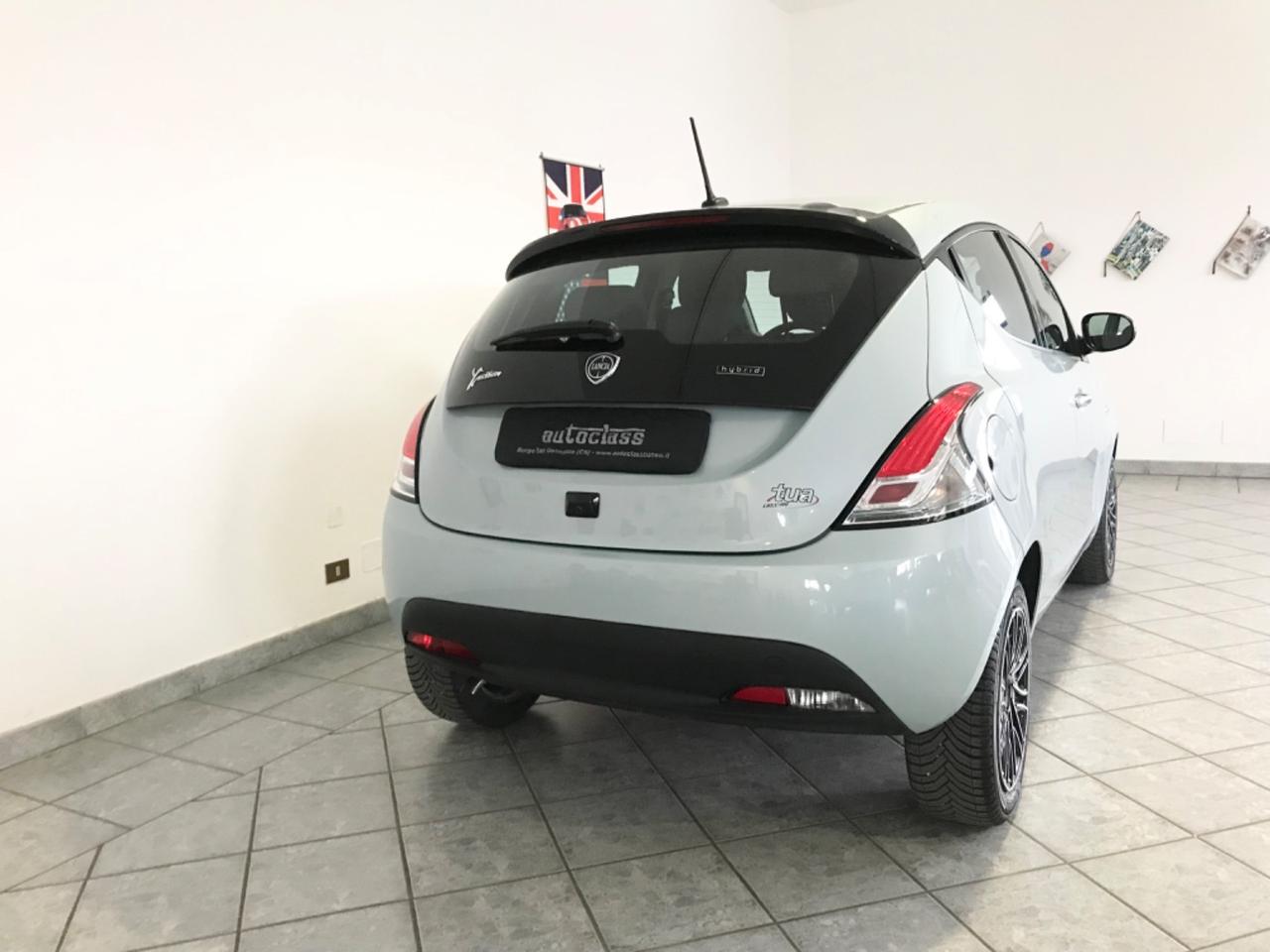 Lancia Ypsilon 1.0 FireFly 5 porte S&S Hybrid Gold Plus