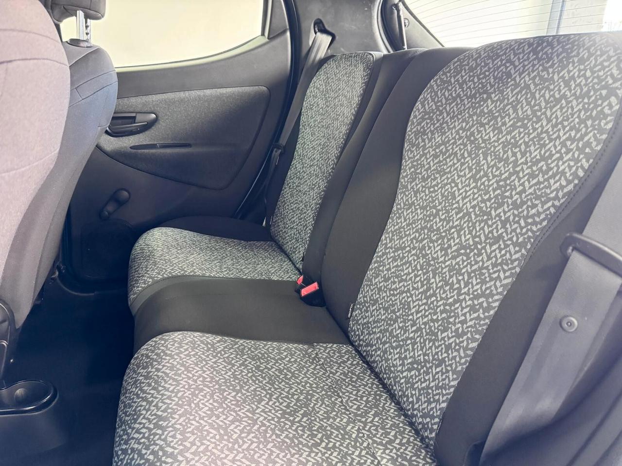 Lancia Ypsilon 1.0 FireFly 5 porte-NO VINCOLI