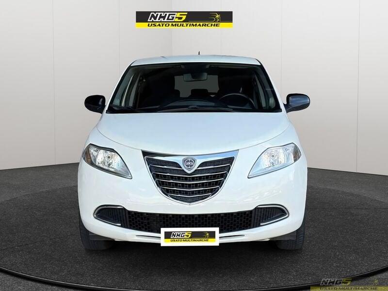 Lancia Ypsilon Ypsilon 1.2 69 CV 5 porte Silver