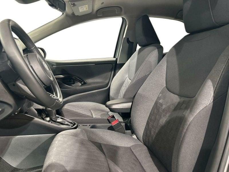 Toyota Yaris Hybrid 115 Trend