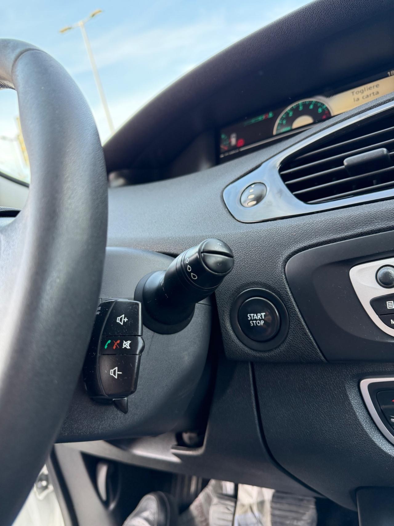 Renault Scenic Scénic X-Mod 1.5 dCi 110CV Dynamique