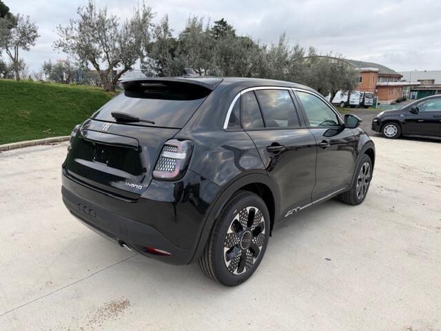 Fiat 600 Hybrid 110 CV DCT MHEV La Prima