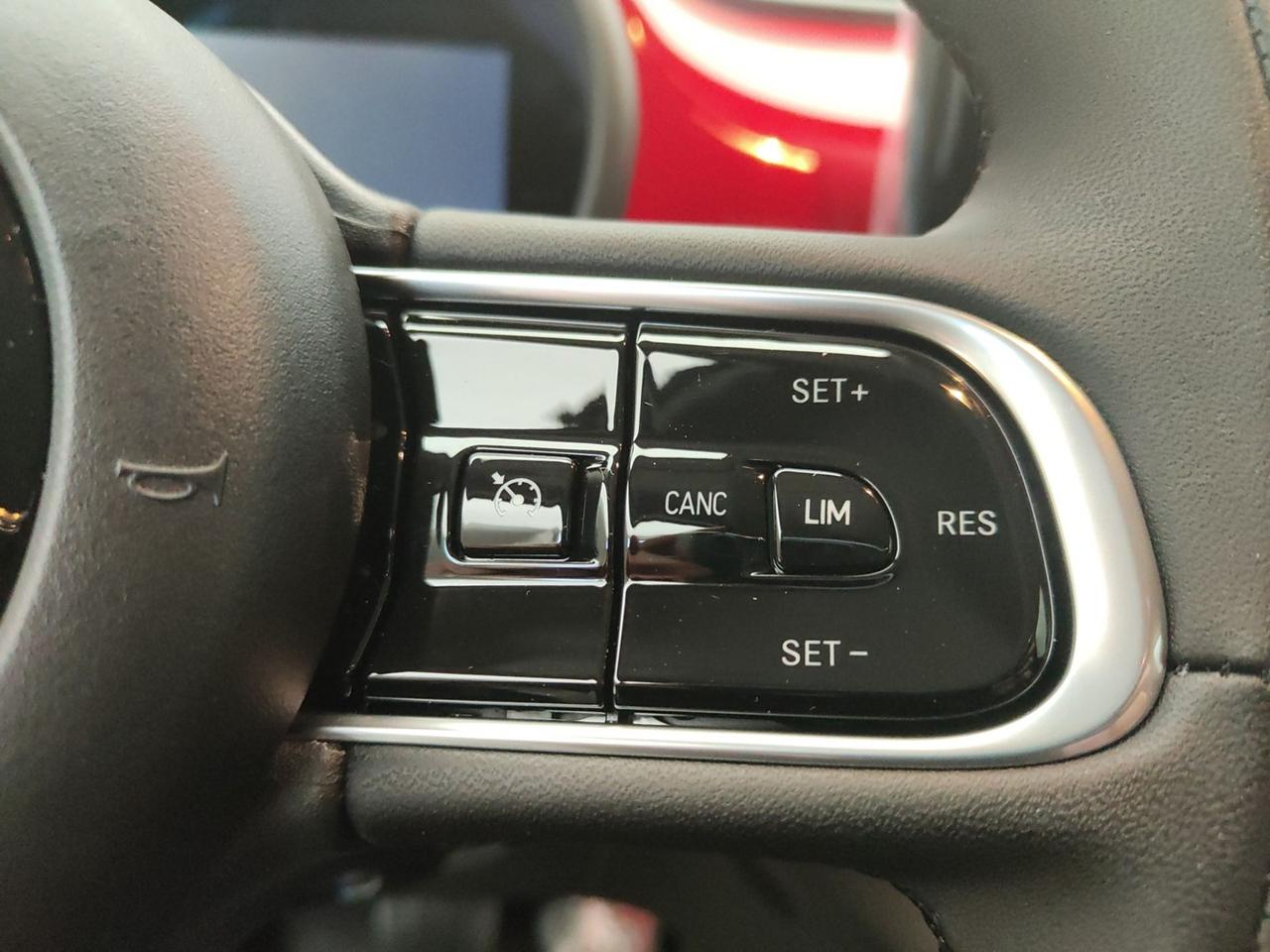 FIAT 500e 500E 95CV 23,65KW RED