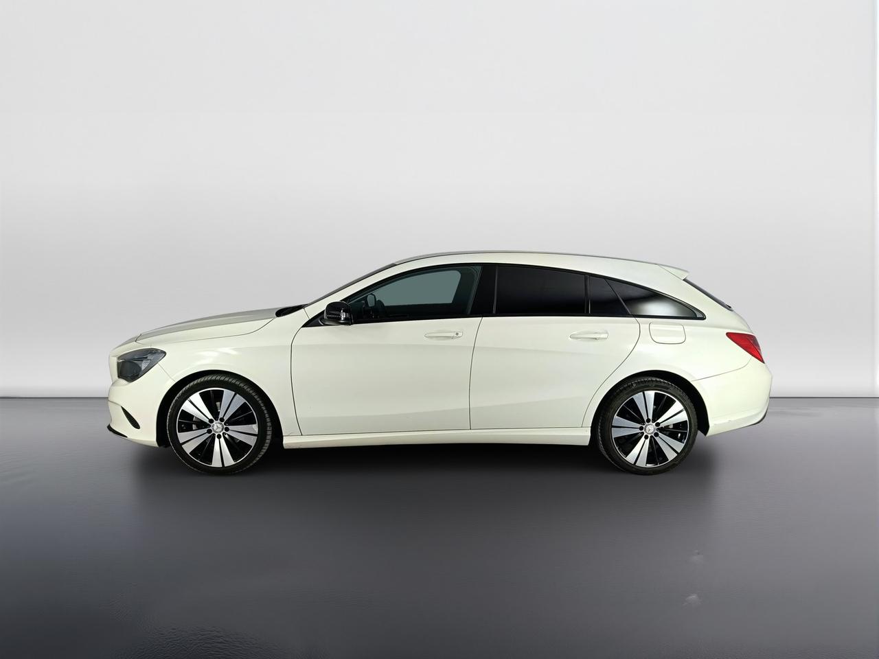 Mercedes-Benz Classe CLA (C/X117) - MERCEDES CLA 200 d S.W. Automatic Sport