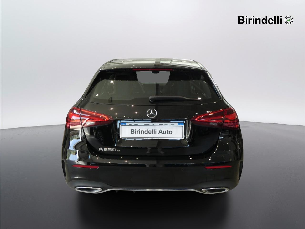 Mercedes-Benz Classe A (W177) - A 250 e hybrid EQ AMG Line Premium