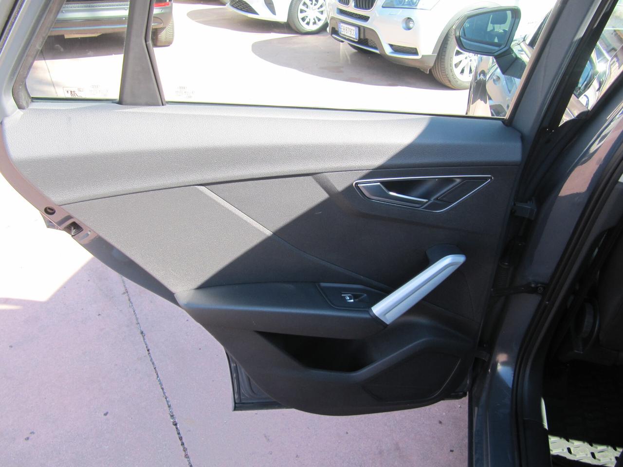 Audi Q2 35 TDI quattro S tronic line Edition