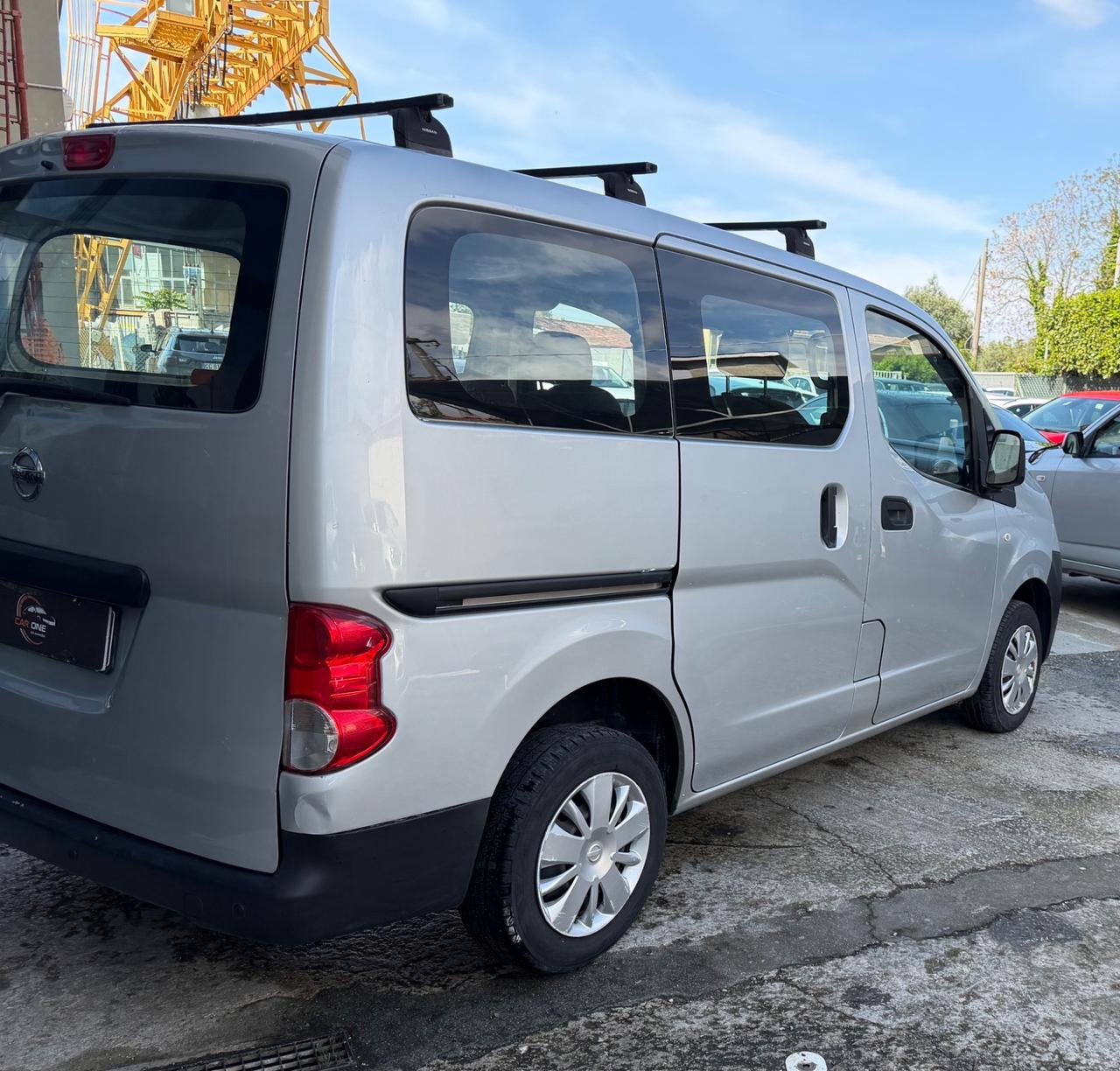 Nissan Nv 200 autocarro n1 5 posti