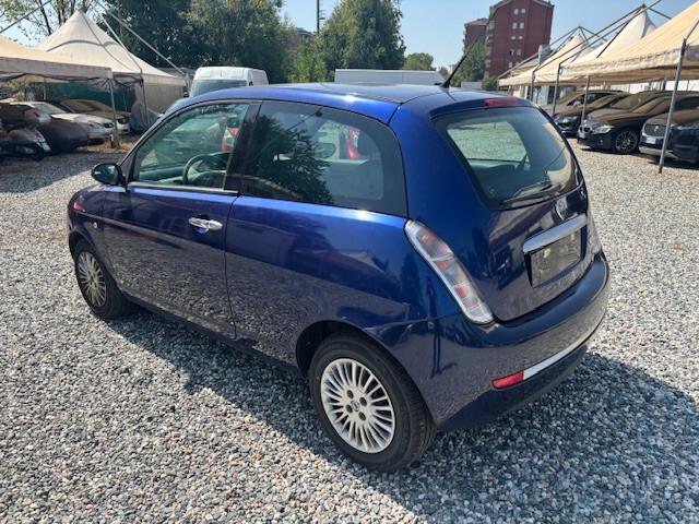 Lancia Ypsilon 1.2 Argento