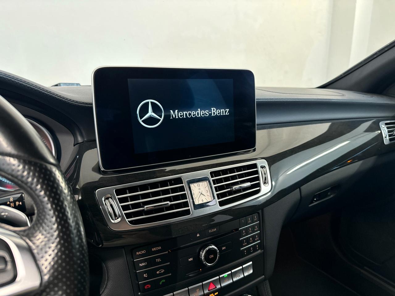 Premium 4matic FULL OPTIONAL S.B. AMG LINE