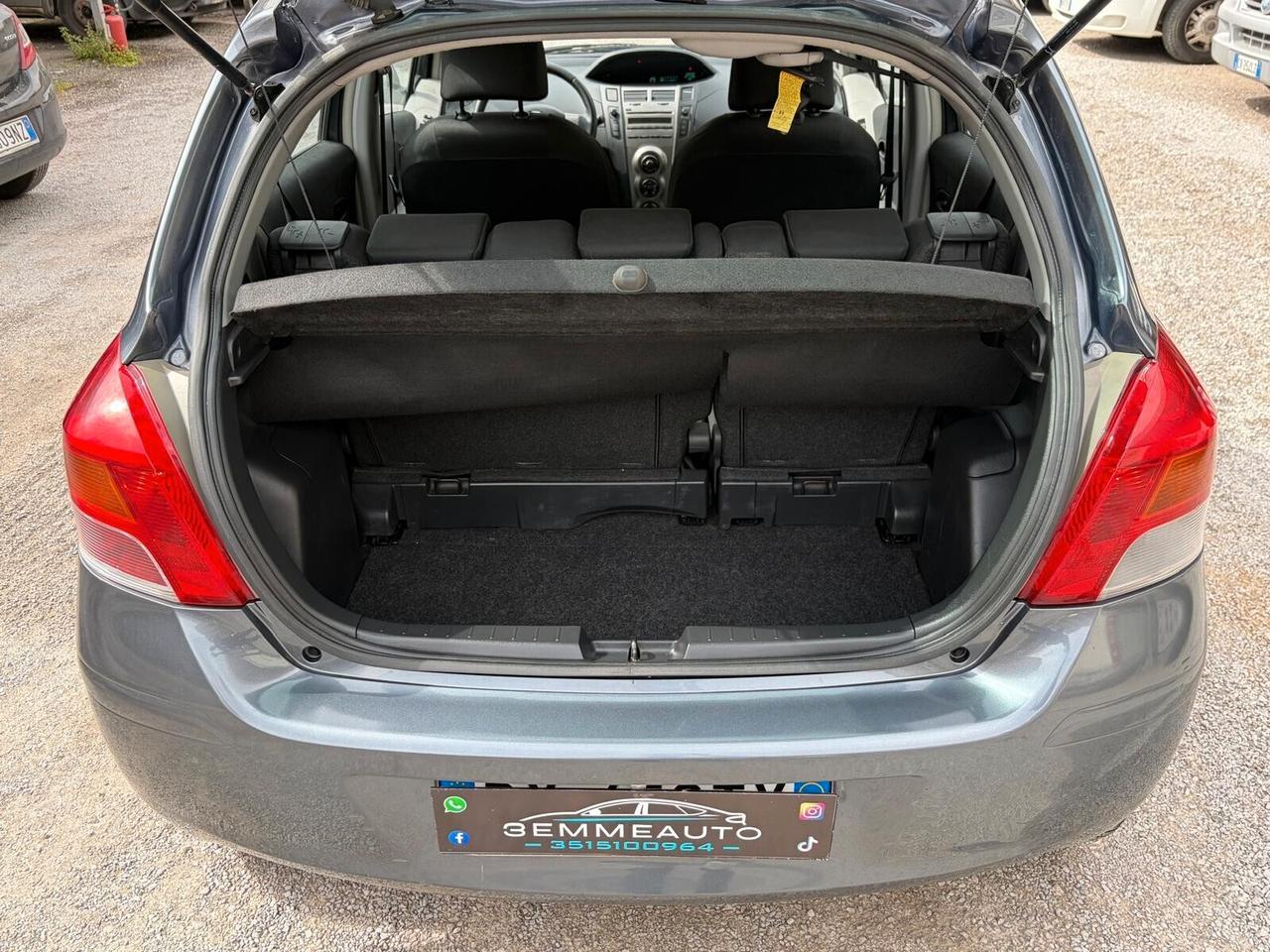 Toyota Yaris 1.0 5 porte Now 12 MESI DI GARANZIA