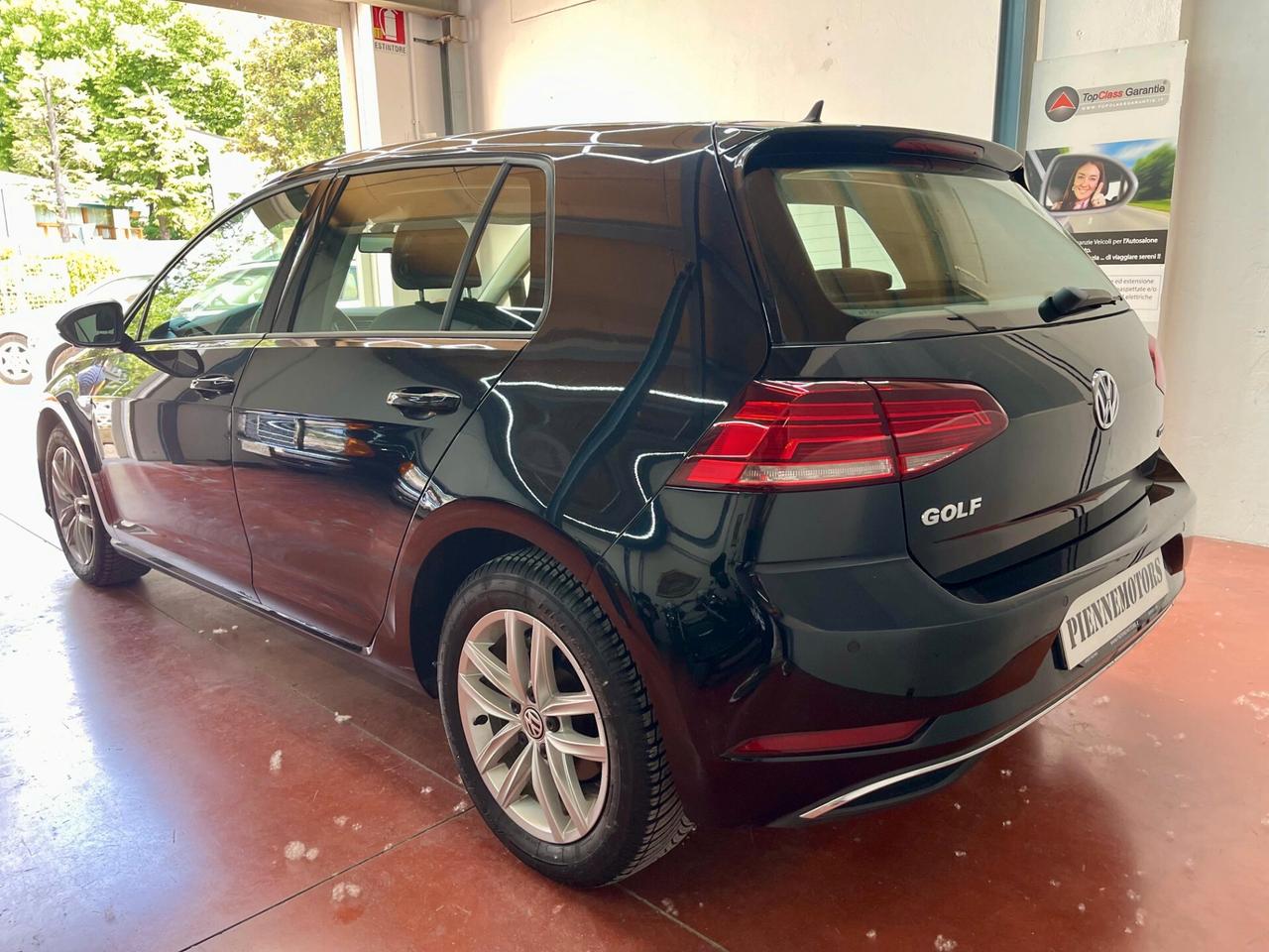 Volkswagen Golf 1.5 TGI DSG 5p. UNICOPROPRIETARIO TAGLIANDI UFFICIALI