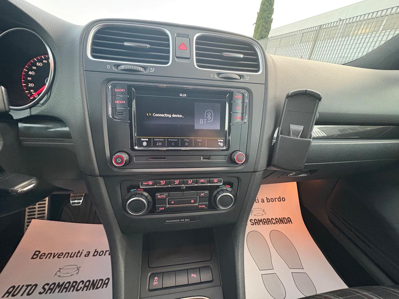 Volkswagen Golf GTI 2.0 TSI 5p.