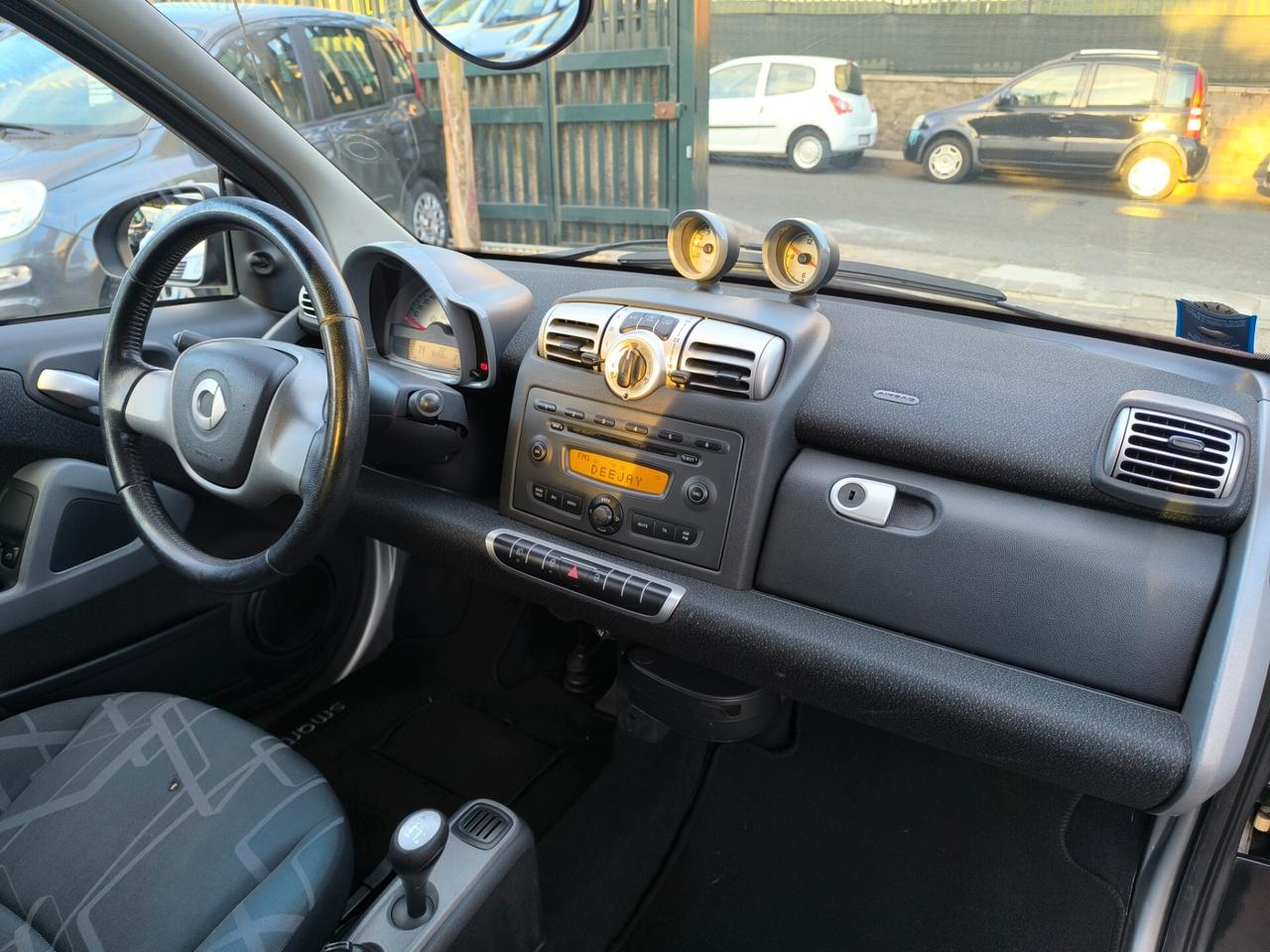 Smart ForTwo 1000 62 kW coupé passion