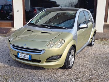 Smart ForFour 1.1 OK PER NEOPATENTATO 2005