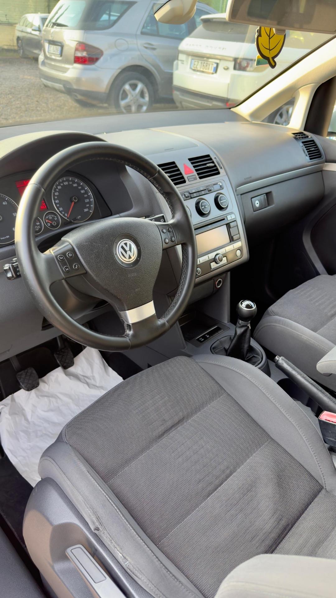 Volkswagen Touran 2.0 TDI 140 CV Highline