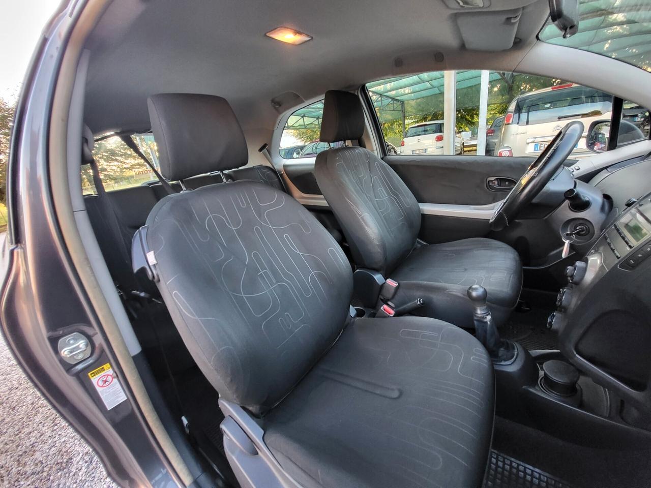 Toyota Yaris 1.0 3p Now Gpl LEGGERE BENE
