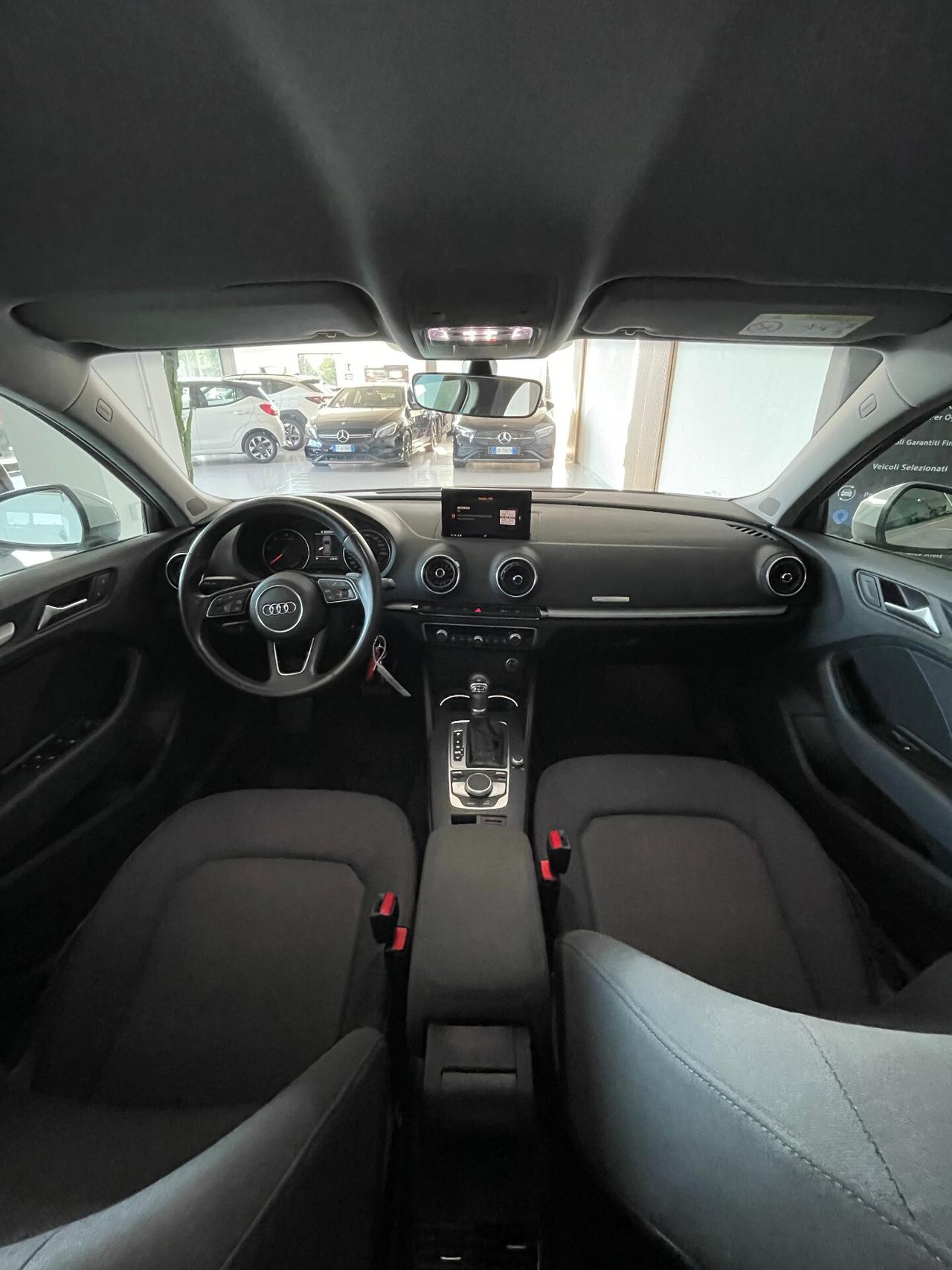 Audi A3 SPB 30 TDI S tronic Business