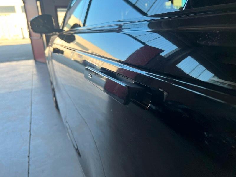 LAND ROVER Range Rover Velar Range Rover Velar ...
