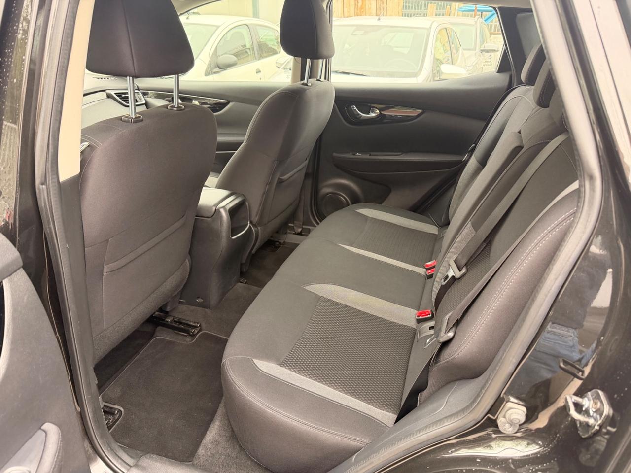 Nissan Qashqai 1.3 DIG-T 140 CV N-Connecta