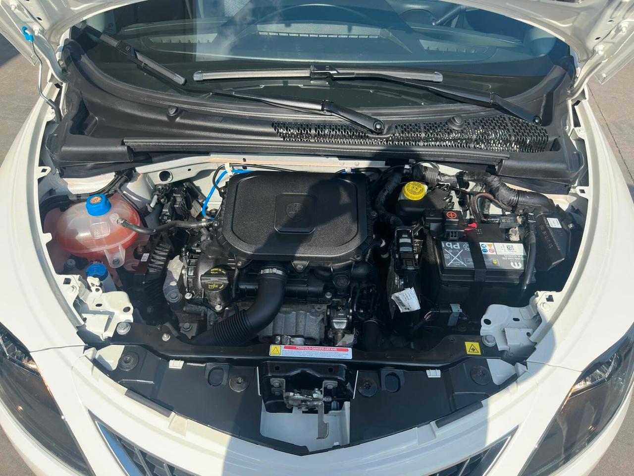 Lancia Ypsilon 1.0 FireFly 5 porte S&S Hybrid Silver PREZZO PROMO