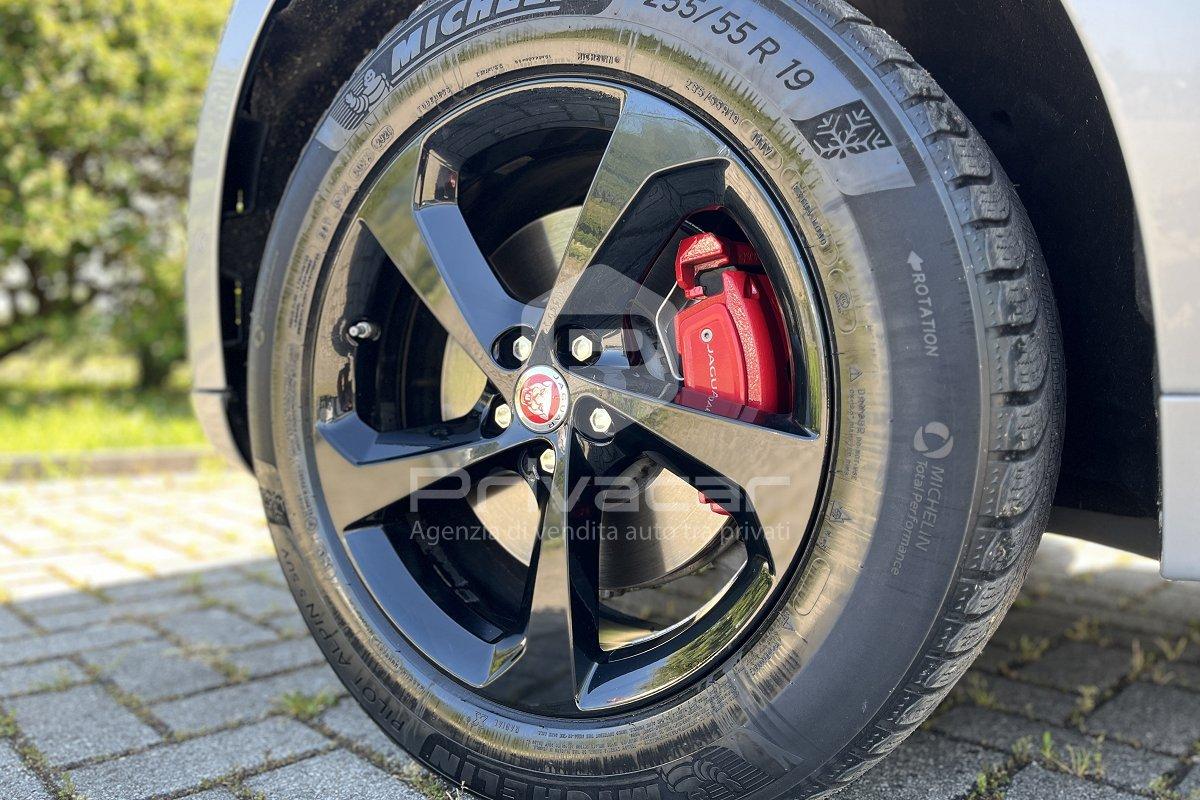 JAGUAR F-Pace 2.0 D 204 CV AWD aut. R-Dynamic SE Greystone